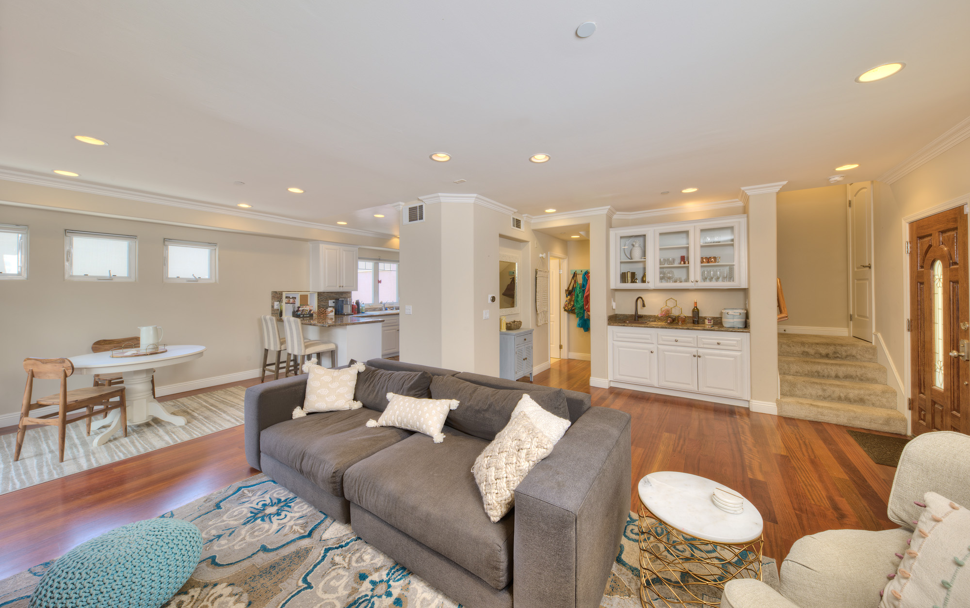 915 12th Street 5, Santa Monica. Maser Condo Sales Top Real Estate