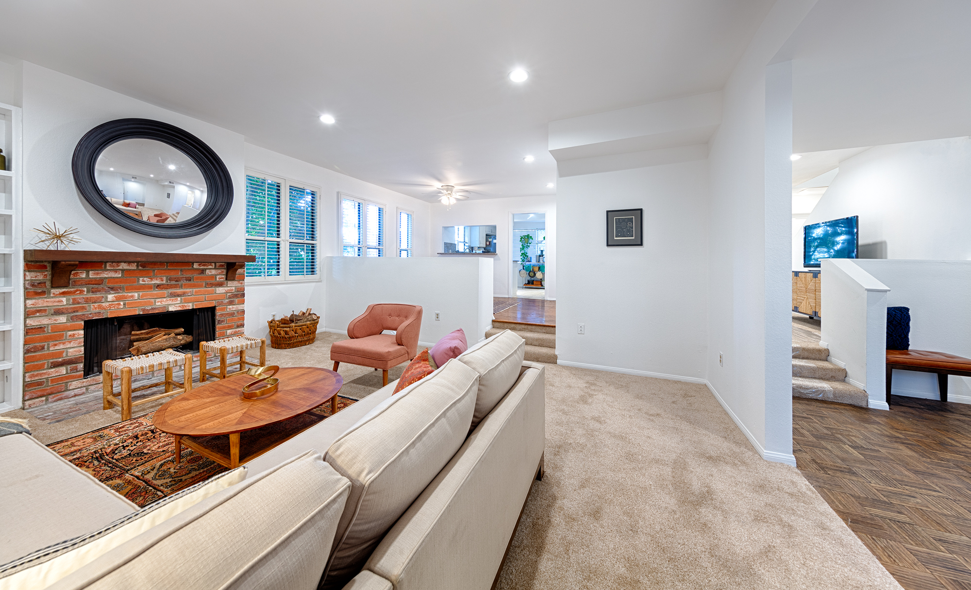 1714 Stoner Avenue 2, West LA. Maser Condo Sales Top Real Estate