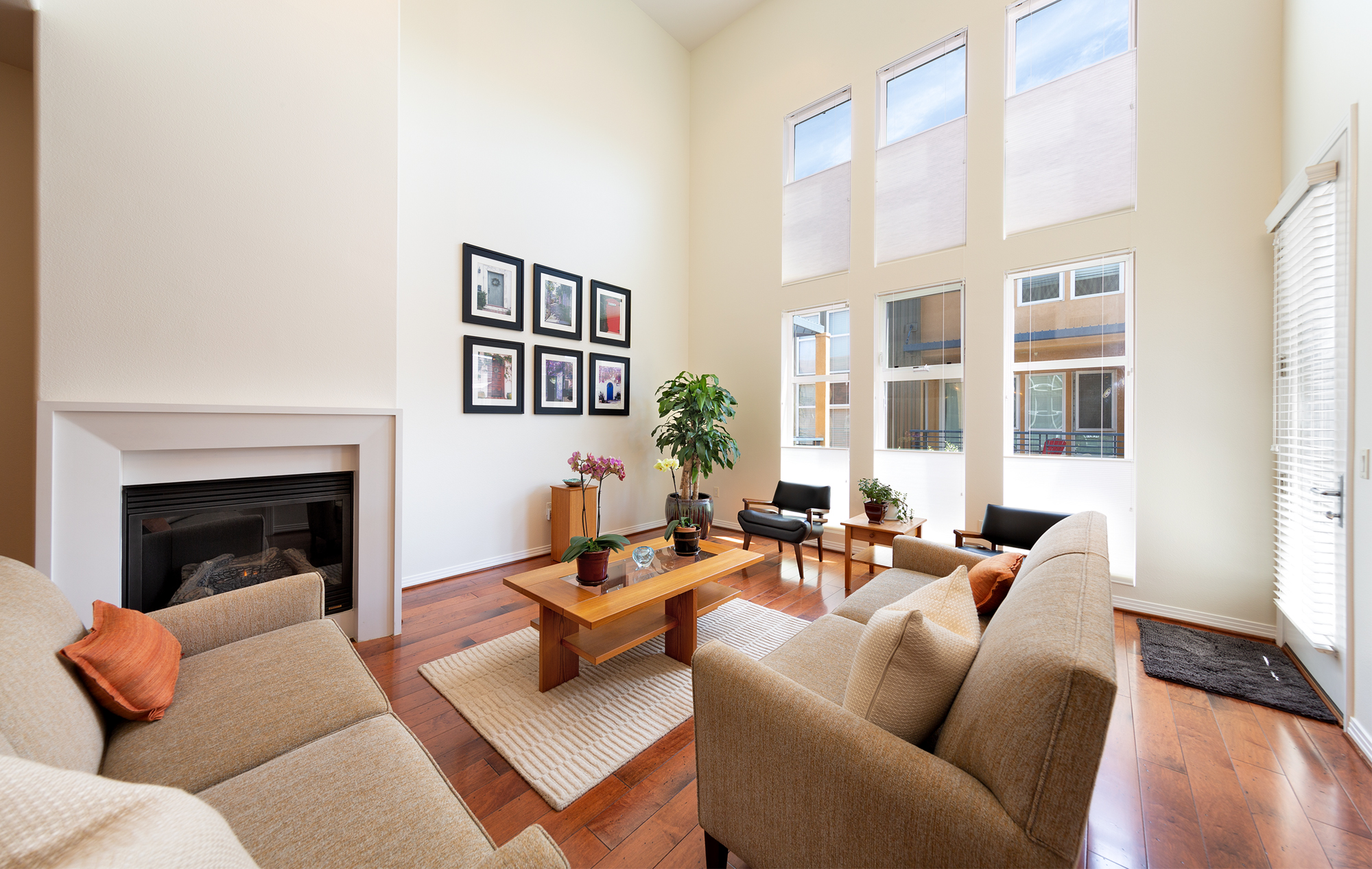 4050 Glencoe Avenue, 417, Marina del Rey. Maser Condo Sales Top