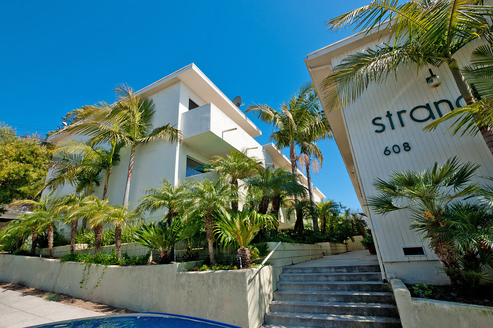 Photo inspiration: 610 Strand St 9 Maser Condo Sales Photo Inspiration